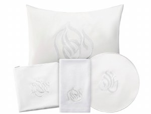 Picture of Faux Leather Pesach Set 4 Piece Regal Design White